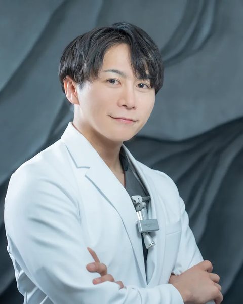 東京銀座NOVA矯正歯科 院長 神田純也先生